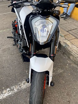 KTM DUKE 200 NG MODELO 2022